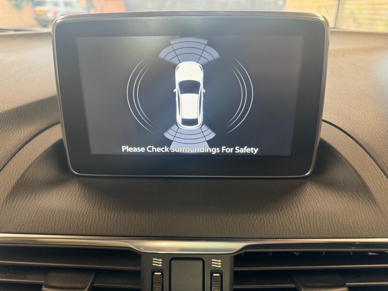 MAZDA MAZDA3