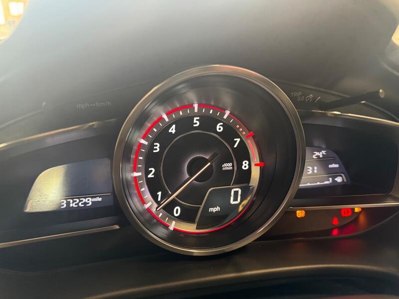 MAZDA MAZDA3