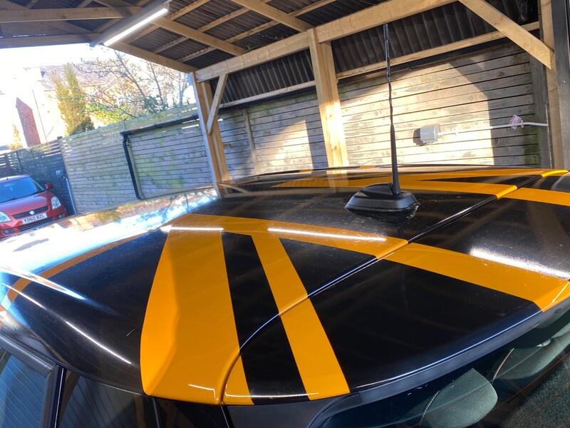 MINI HATCH