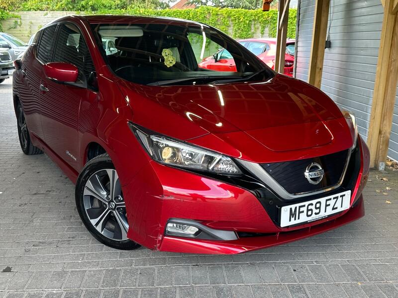 NISSAN LEAF
