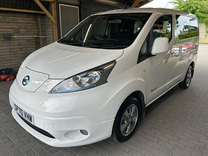 NISSAN ENV200 EVALIA