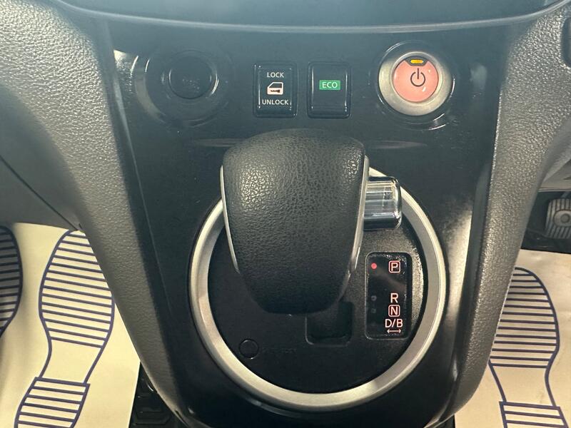 NISSAN ENV200 EVALIA